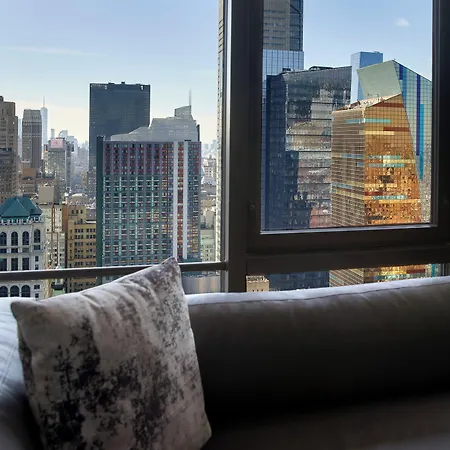 New York Marriott Marquis-2